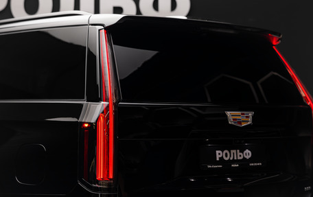 Cadillac Escalade V, 2026 год, 23 700 000 рублей, 16 фотография