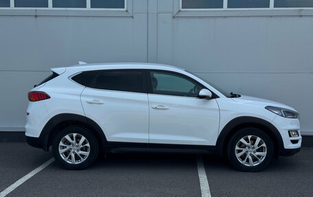 Hyundai Tucson III, 2019 год, 2 190 000 рублей, 4 фотография