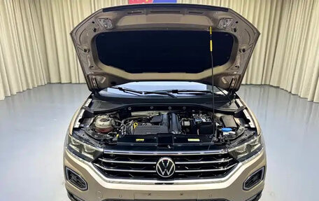 Volkswagen T-Roc I, 2022 год, 1 550 000 рублей, 13 фотография