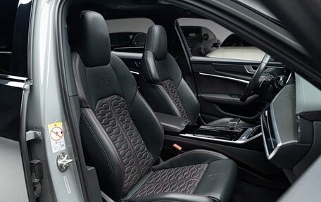 Audi RS 6, 2021 год, 12 100 777 рублей, 16 фотография