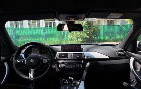 BMW 3 серия, 2017 год, 3 000 000 рублей, 8 фотография