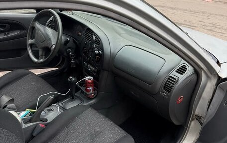 Mitsubishi Colt VI рестайлинг, 2002 год, 190 000 рублей, 3 фотография