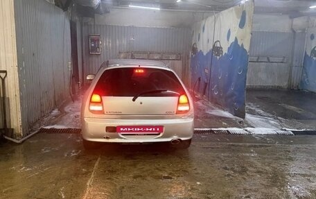 Mitsubishi Colt VI рестайлинг, 2002 год, 190 000 рублей, 2 фотография