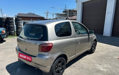 Toyota Vitz, 2000 год, 240 000 рублей, 8 фотография