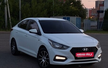 Hyundai Solaris II рестайлинг, 2017 год, 1 250 000 рублей, 2 фотография