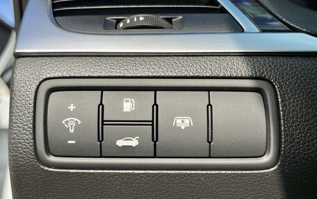 Hyundai Genesis II, 2016 год, 1 799 000 рублей, 17 фотография
