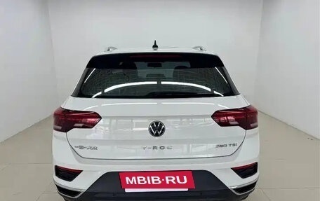 Volkswagen T-Roc I, 2022 год, 1 490 000 рублей, 5 фотография