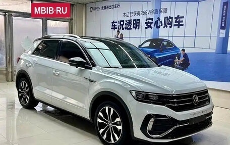 Volkswagen T-Roc I, 2022 год, 1 460 000 рублей, 3 фотография