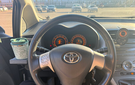 Toyota Auris II, 2008 год, 630 000 рублей, 10 фотография