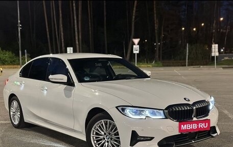 BMW 3 серия, 2019 год, 3 350 000 рублей, 2 фотография