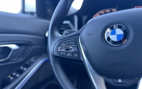 BMW 3 серия, 2019 год, 3 350 000 рублей, 24 фотография
