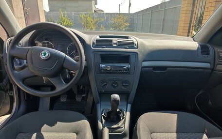 Skoda Octavia, 2011 год, 860 000 рублей, 11 фотография