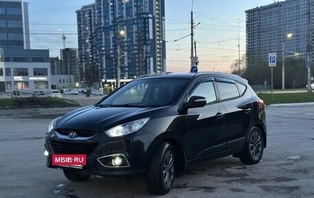 Hyundai ix35 I рестайлинг, 2010 год, 850 000 рублей, 4 фотография
