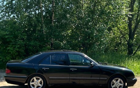 Mercedes-Benz E-Класс, 1995 год, 250 000 рублей, 6 фотография
