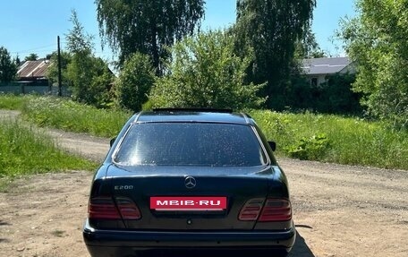 Mercedes-Benz E-Класс, 1995 год, 250 000 рублей, 4 фотография