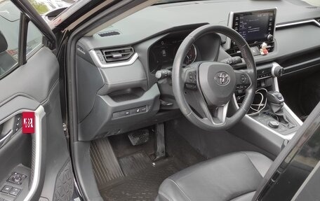 Toyota RAV4, 2019 год, 3 000 000 рублей, 7 фотография