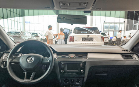 Skoda Rapid I, 2016 год, 1 050 000 рублей, 17 фотография