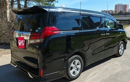 Toyota Alphard III, 2017 год, 3 000 000 рублей, 29 фотография