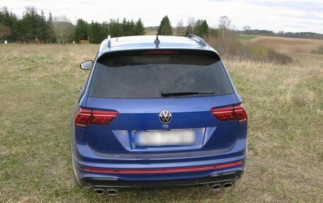 Volkswagen Tiguan II, 2022 год, 3 370 000 рублей, 6 фотография