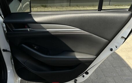Mazda 6, 2019 год, 2 300 000 рублей, 22 фотография