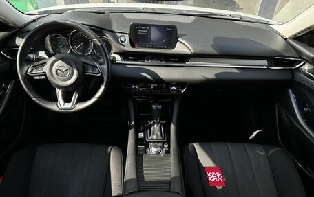 Mazda 6, 2019 год, 2 300 000 рублей, 19 фотография