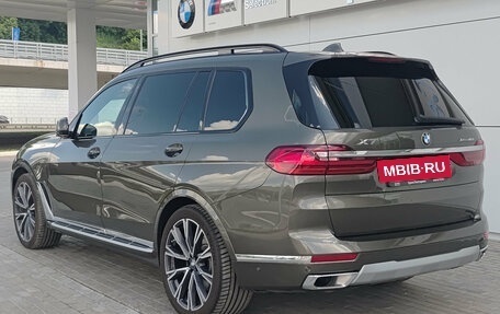 BMW X7, 2021 год, 10 800 000 рублей, 8 фотография