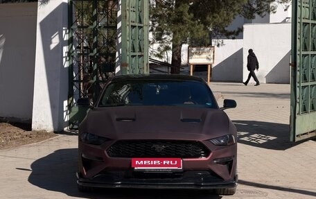 Ford Mustang VI рестайлинг, 2019 год, 2 650 000 рублей, 7 фотография