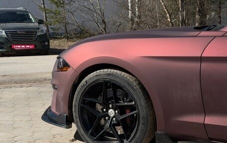 Ford Mustang VI рестайлинг, 2019 год, 2 650 000 рублей, 3 фотография