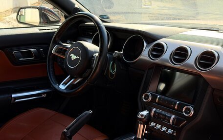 Ford Mustang VI рестайлинг, 2019 год, 2 650 000 рублей, 14 фотография