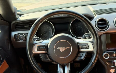Ford Mustang VI рестайлинг, 2019 год, 2 650 000 рублей, 19 фотография