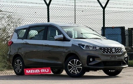 Suzuki Ertiga II, 2026 год, 1 530 000 рублей, 3 фотография