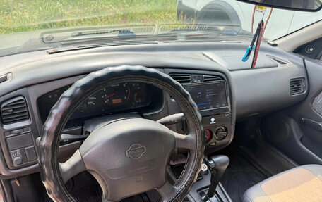 Nissan Primera II рестайлинг, 1998 год, 270 000 рублей, 4 фотография