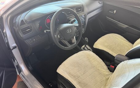 KIA Rio III рестайлинг, 2012 год, 895 000 рублей, 10 фотография
