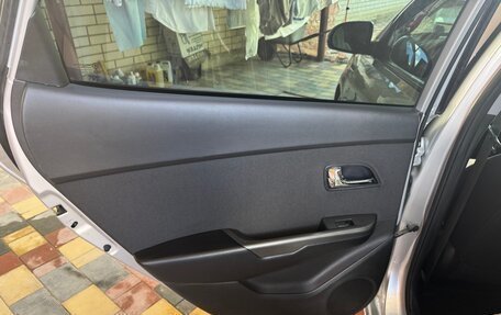 KIA Rio III рестайлинг, 2012 год, 895 000 рублей, 15 фотография