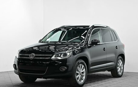 Volkswagen Tiguan I, 2015 год, 1 285 000 рублей, 1 фотография