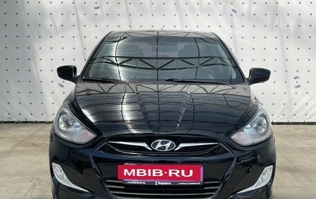 Hyundai Solaris II рестайлинг, 2013 год, 890 000 рублей, 3 фотография