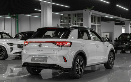Volkswagen T-Roc I, 2025 год, 3 500 000 рублей, 5 фотография