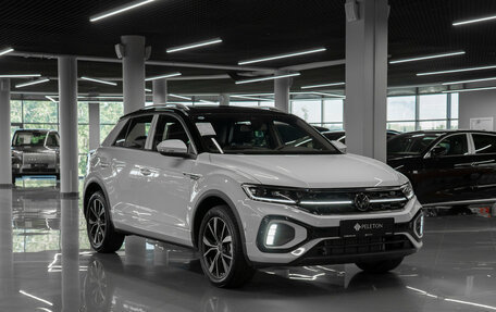 Volkswagen T-Roc I, 2025 год, 3 500 000 рублей, 2 фотография