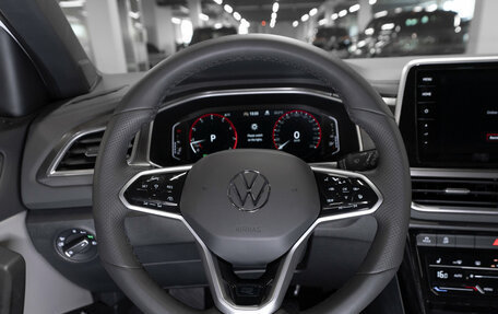 Volkswagen T-Roc I, 2025 год, 3 500 000 рублей, 11 фотография