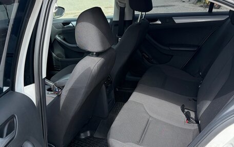 Volkswagen Jetta VI, 2015 год, 1 350 000 рублей, 9 фотография