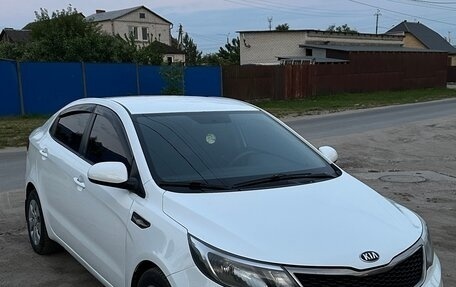 KIA Rio III рестайлинг, 2017 год, 700 000 рублей, 3 фотография