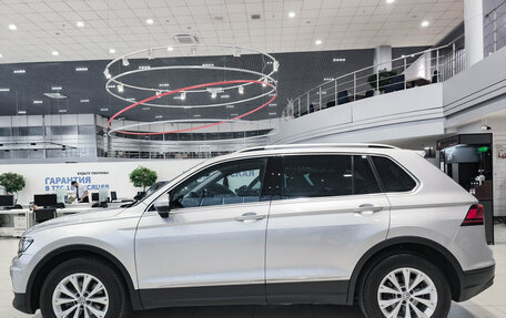 Volkswagen Tiguan II, 2017 год, 2 520 000 рублей, 10 фотография