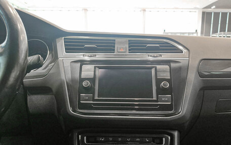 Volkswagen Tiguan II, 2017 год, 2 520 000 рублей, 18 фотография