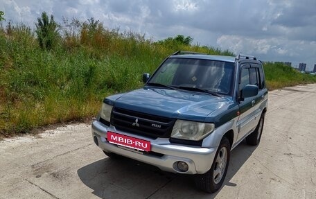 Mitsubishi Pajero Pinin, 2004 год, 580 000 рублей, 1 фотография