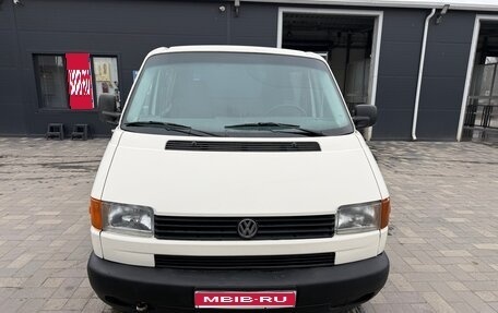 Volkswagen Transporter T4, 1999 год, 690 000 рублей, 1 фотография