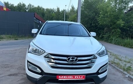 Hyundai Santa Fe III рестайлинг, 2013 год, 1 700 000 рублей, 3 фотография
