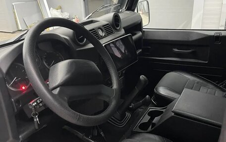 Land Rover Defender I, 2010 год, 5 000 000 рублей, 5 фотография