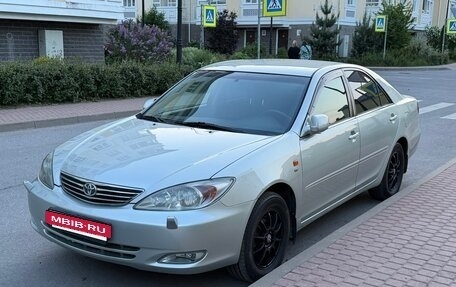 Toyota Camry V40, 2004 год, 720 000 рублей, 3 фотография