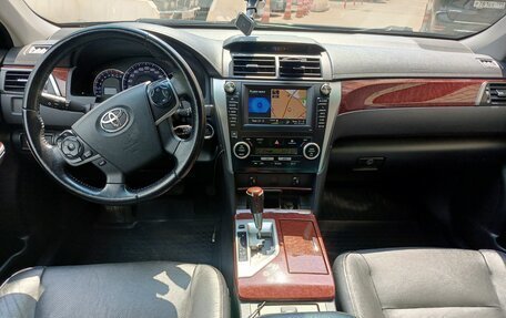 Toyota Camry, 2014 год, 1 910 000 рублей, 7 фотография