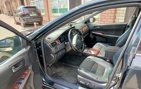 Toyota Camry, 2014 год, 1 910 000 рублей, 4 фотография